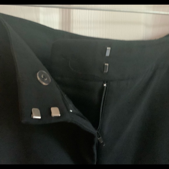 Chico’s So Slimming Sz 0.5 Regular (Sz 6) Black Dress Pants - 4 pockets - Picture 8 of 8